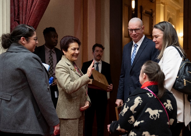 Senator Caballero Welcomes a family from her district to adjourn session in the memory of their loved one