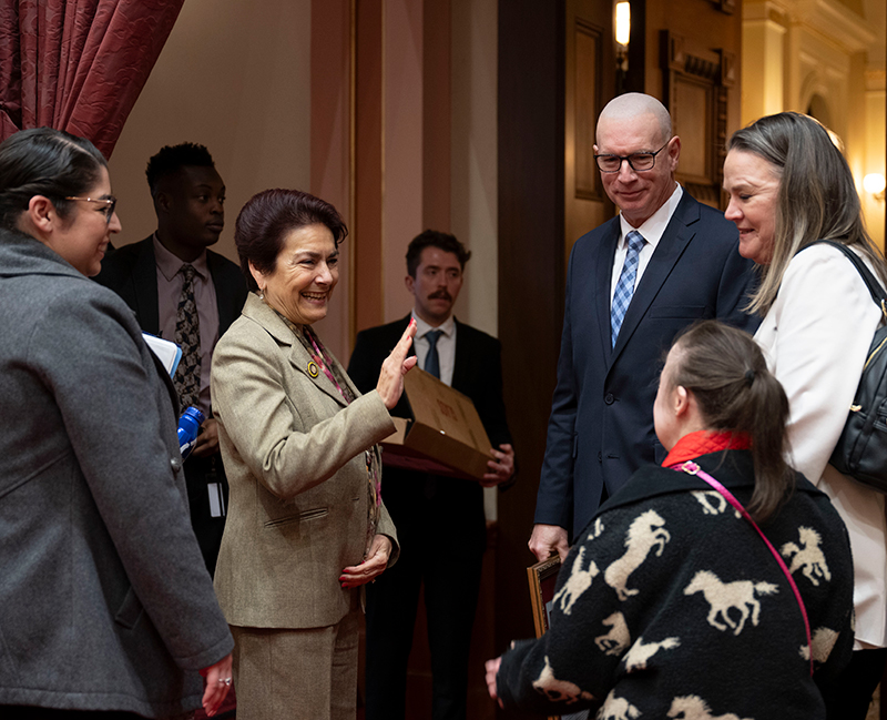 Senator Caballero Welcomes a family from her district to adjourn session in the memory of their loved one